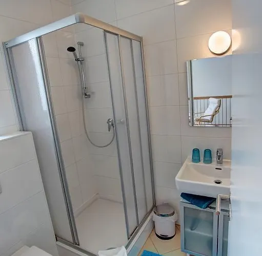 Gasser - Karlskirche Apartman *