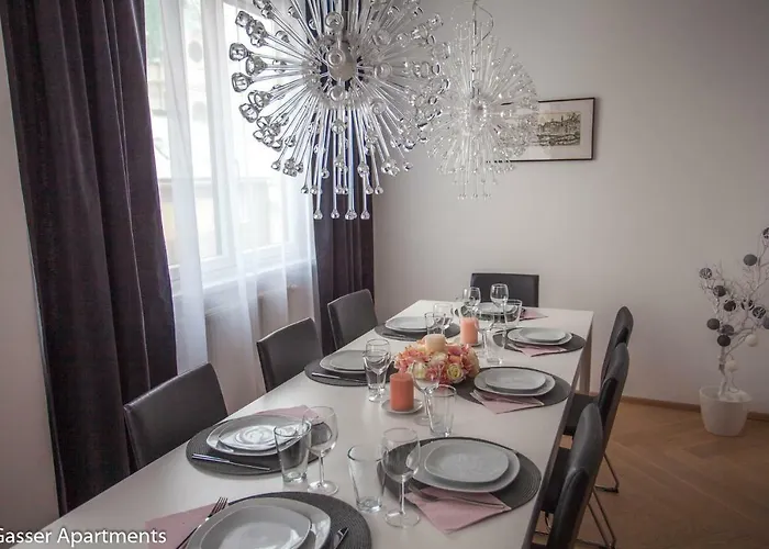 Gasser - Karlskirche Apartman *